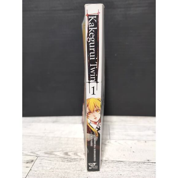 Kakegurui Twin, Vol. 1 - Paperback Manga By Kawamoto, Homura - VERY GOOD - Picture 2 of 3